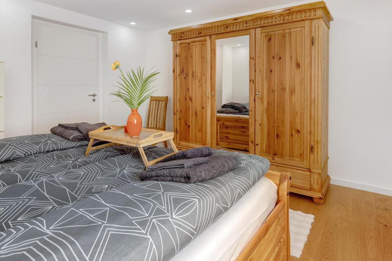 Am Hochrhein Desko Apartment Гайлинген Екстериор снимка
